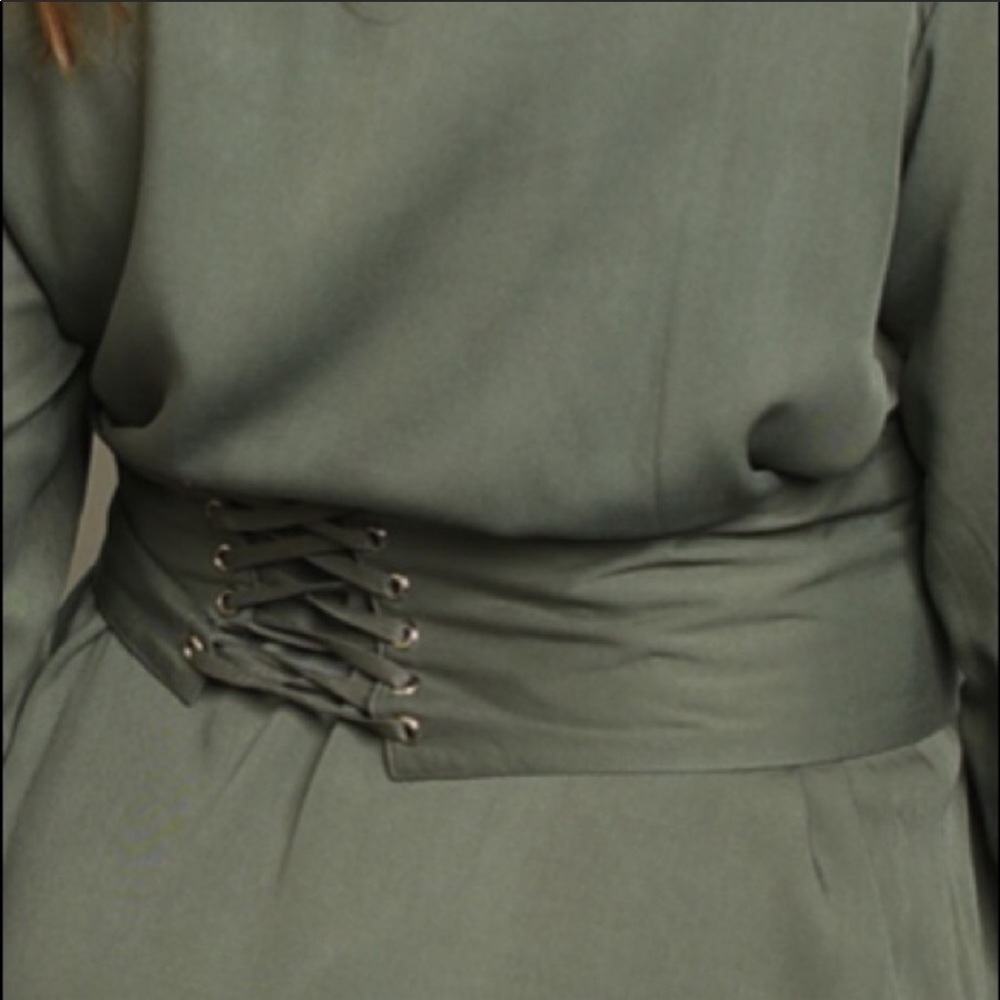 𝅺🍭NWT Verona Couture Olive Corset Belt Shirt - Picture 4 of 13